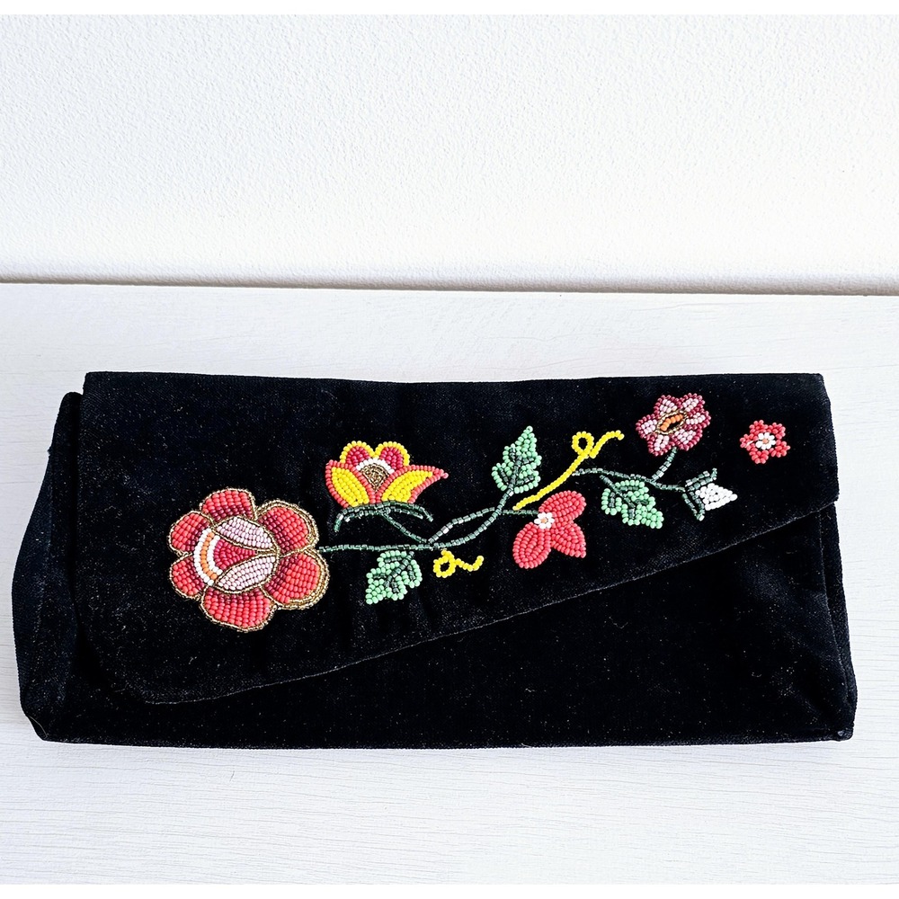 Vintage 1960s Velvet Beaded Purse, Floral Beading, Clutch - Picture 2 of 8